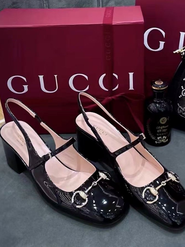 Gucci Horsebit Black Patent Slingback Mary Jane Block Heels